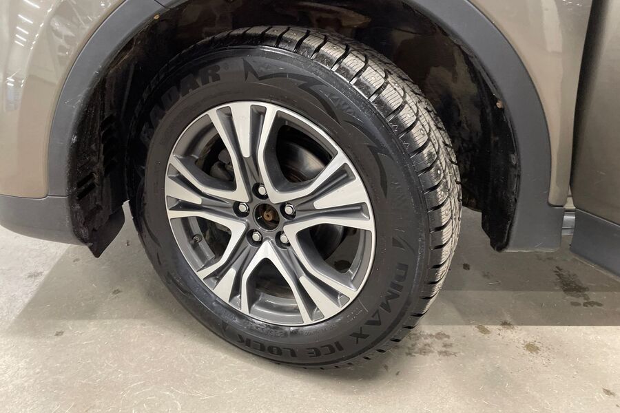 Toyota RAV4 vaihtoauto