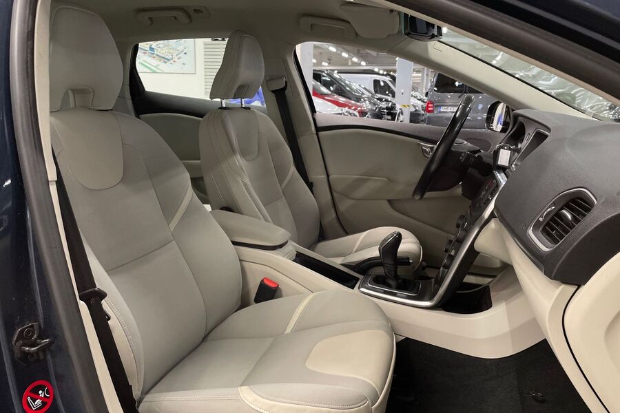 Volvo V40 vaihtoauto