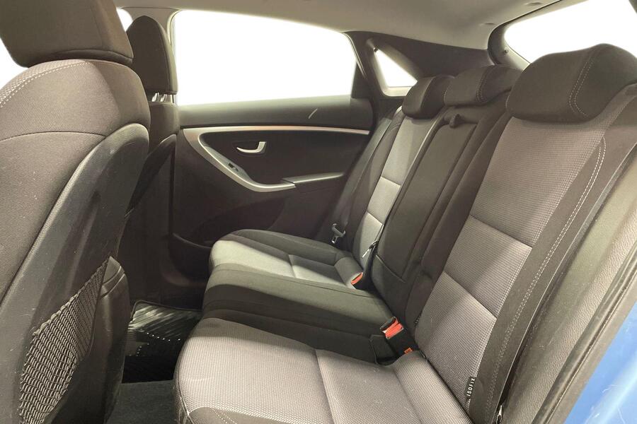 Hyundai i30 5d vaihtoauto