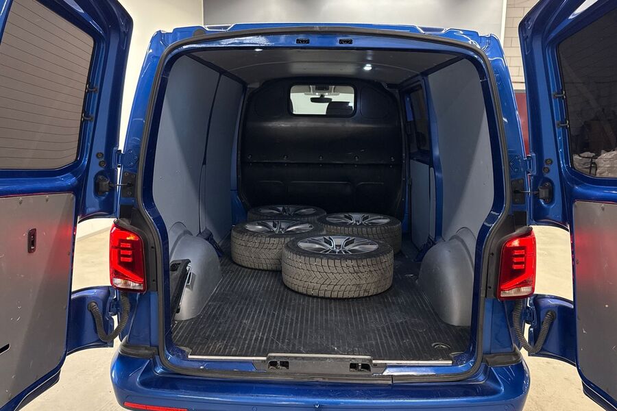 Volkswagen Transporter vaihtoauto