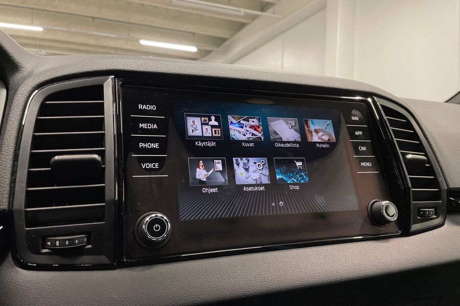 Skoda Karoq vaihtoauto