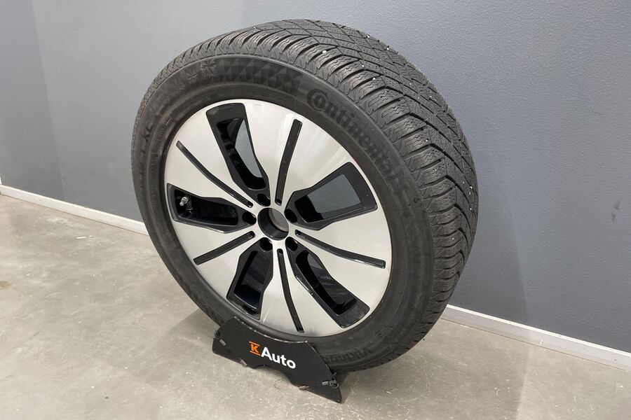 Mercedes-Benz EQC vaihtoauto