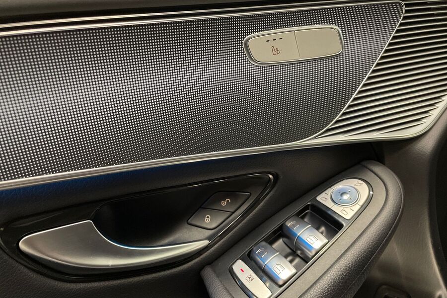 Mercedes-Benz EQC vaihtoauto