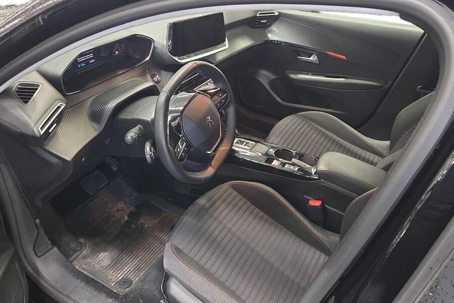 Peugeot e-208 vaihtoauto