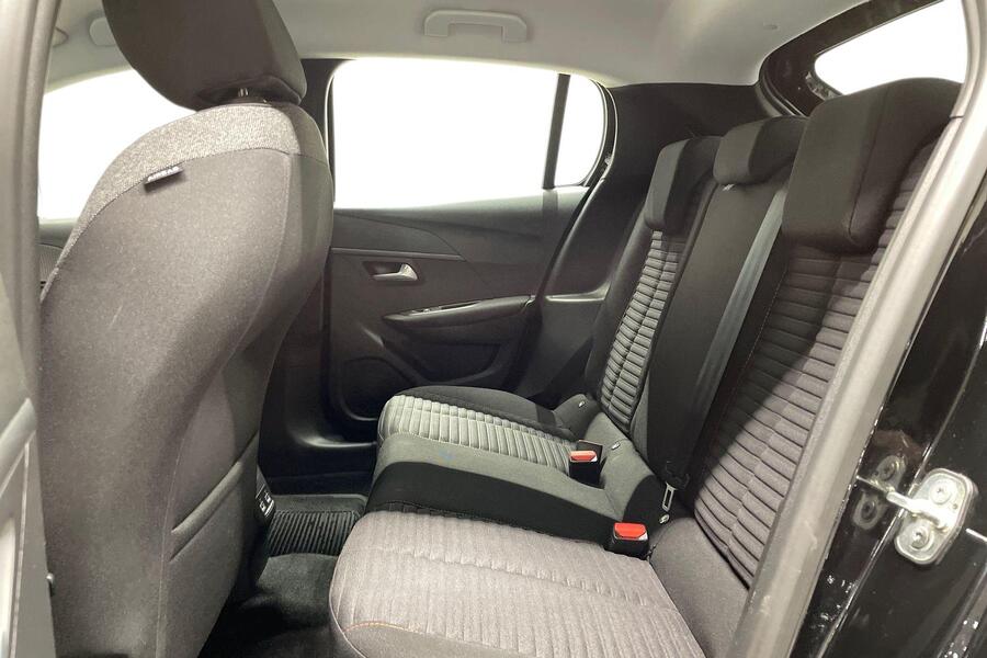 Peugeot e-208 vaihtoauto