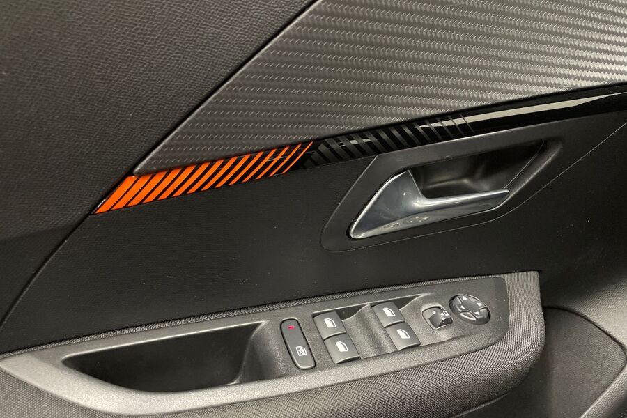 Peugeot e-208 vaihtoauto