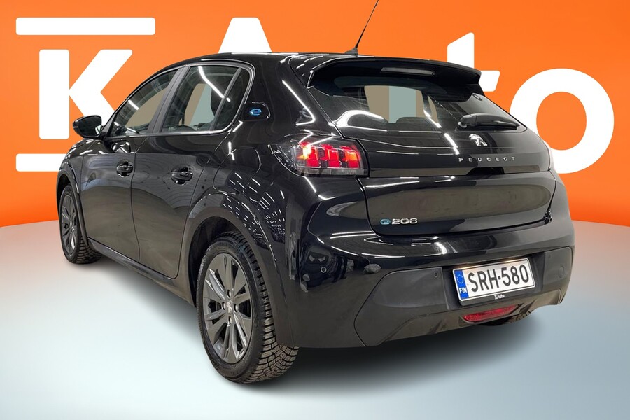 Peugeot e-208 vaihtoauto