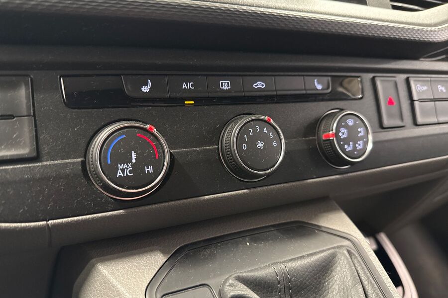 Volkswagen Transporter vaihtoauto