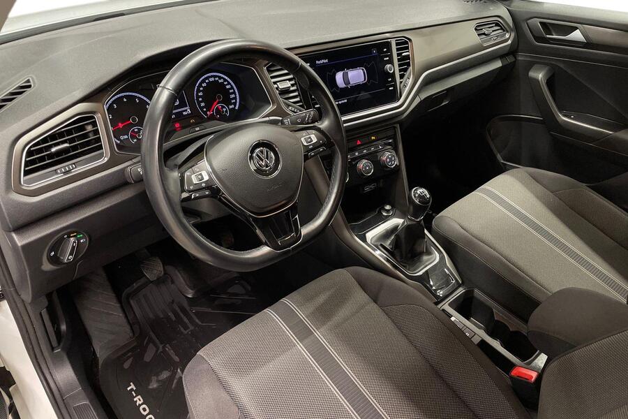 Volkswagen T-Roc vaihtoauto