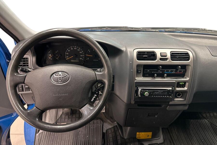 Toyota Hiace vaihtoauto