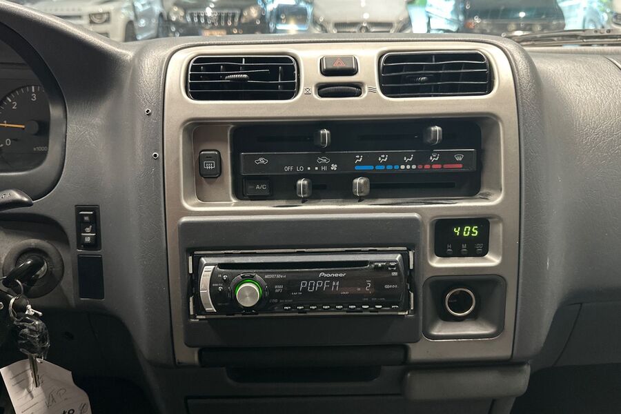 Toyota Hiace vaihtoauto