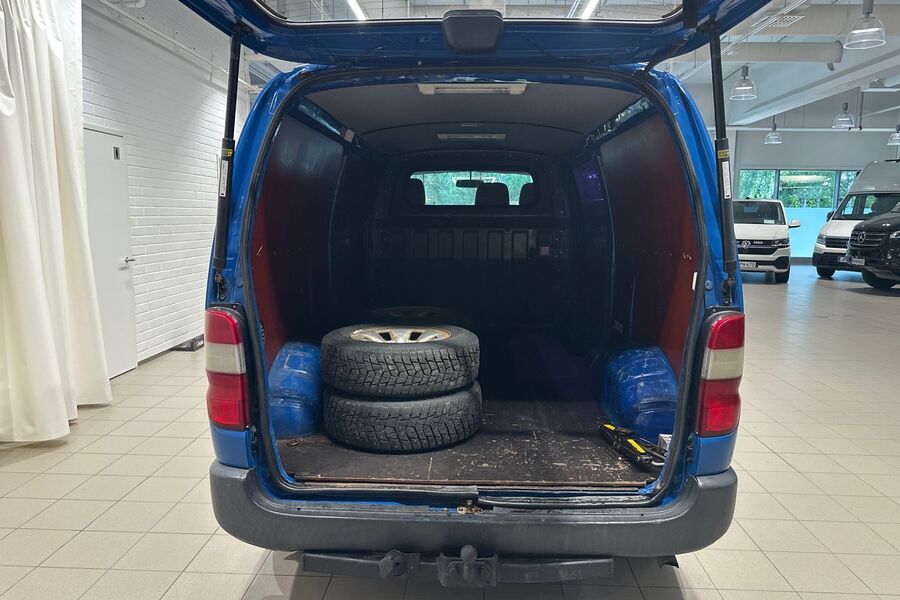 Toyota Hiace vaihtoauto