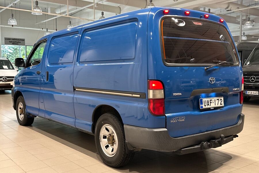Toyota Hiace vaihtoauto