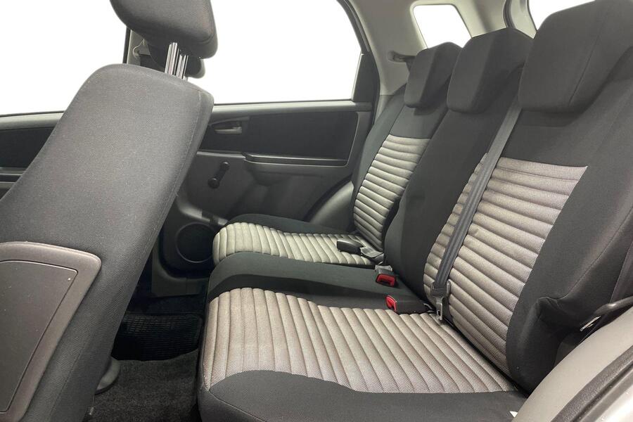 Suzuki SX4 vaihtoauto