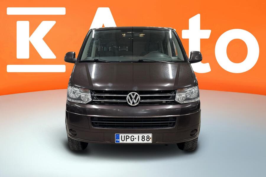 Volkswagen Caravelle vaihtoauto