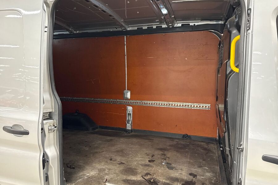 Ford Transit vaihtoauto