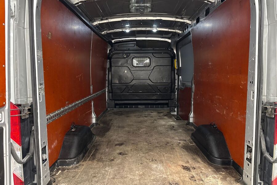 Ford Transit vaihtoauto