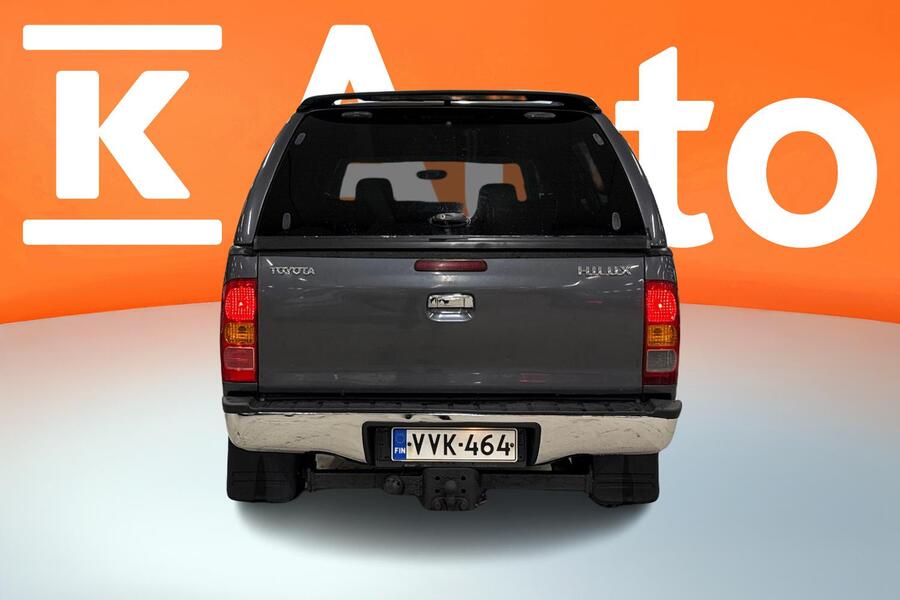 Toyota Hilux vaihtoauto