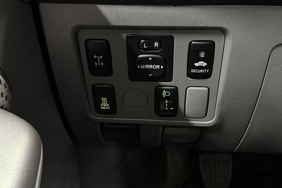 Toyota Hilux vaihtoauto