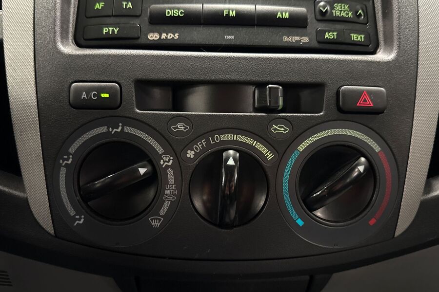 Toyota Hilux vaihtoauto