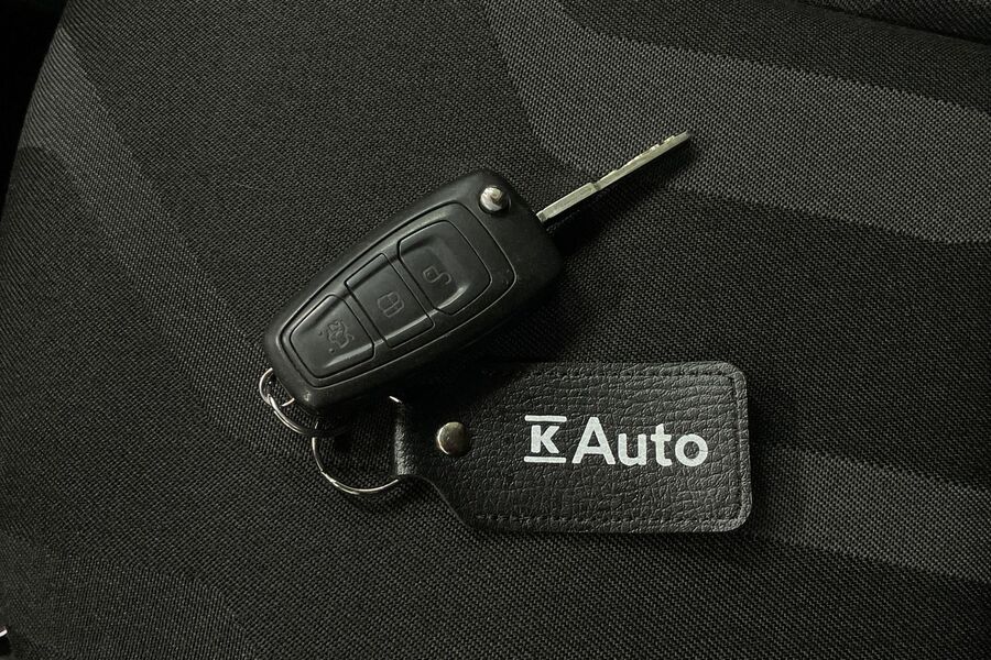 Ford Transit Connect vaihtoauto