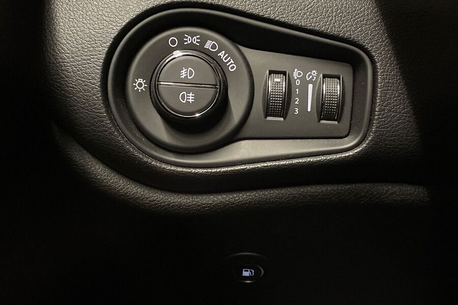 Jeep Renegade vaihtoauto