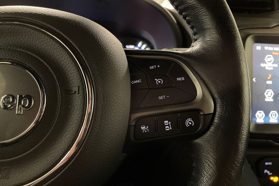 Jeep Renegade vaihtoauto