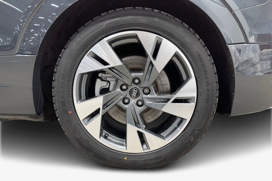 Audi e-tron vaihtoauto