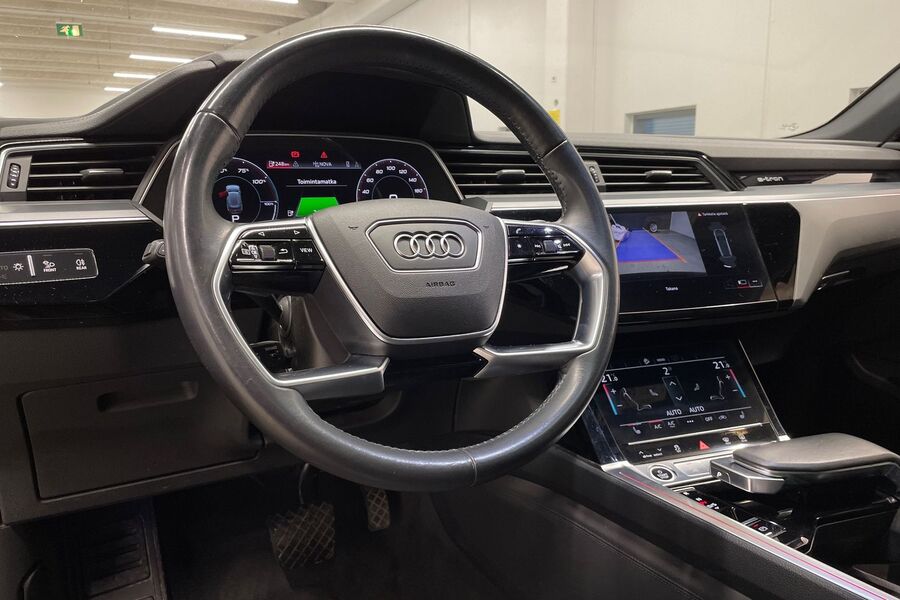 Audi e-tron vaihtoauto