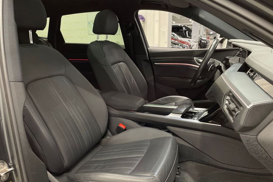 Audi e-tron vaihtoauto