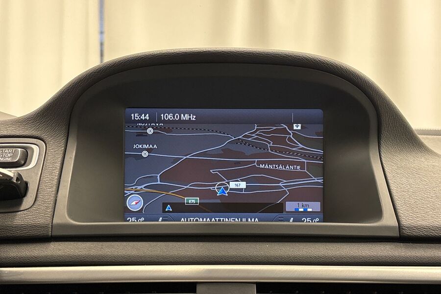 Volvo V70 vaihtoauto