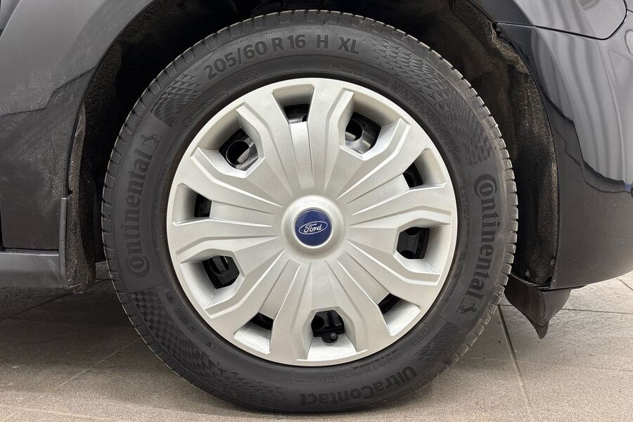 Ford Transit Connect vaihtoauto