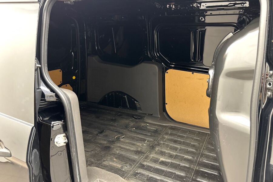 Ford Transit Connect vaihtoauto