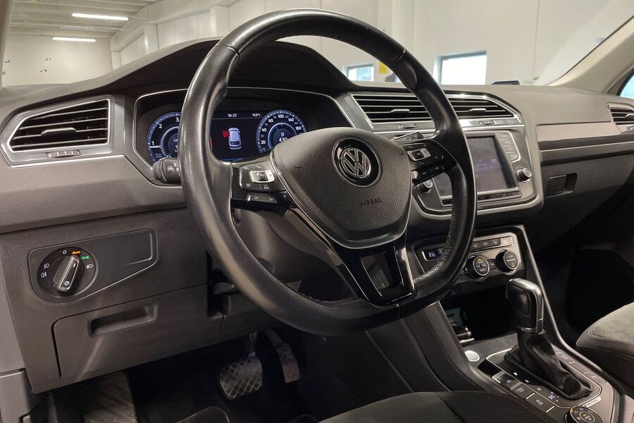 Volkswagen Tiguan vaihtoauto