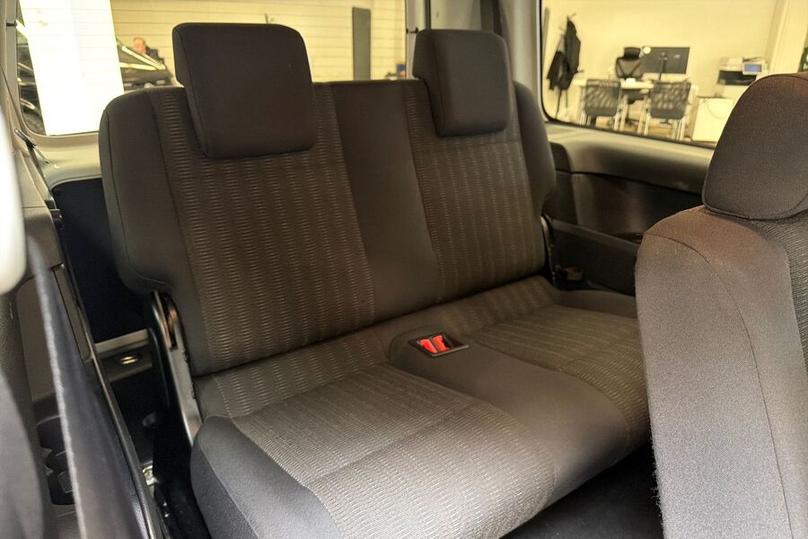 Volkswagen Caddy Maxi vaihtoauto
