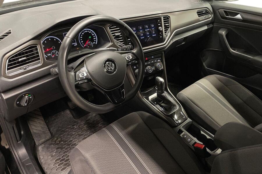 Volkswagen T-Roc vaihtoauto