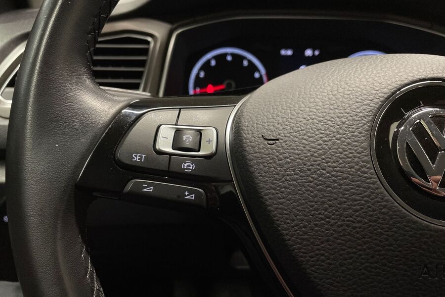 Volkswagen T-Roc vaihtoauto