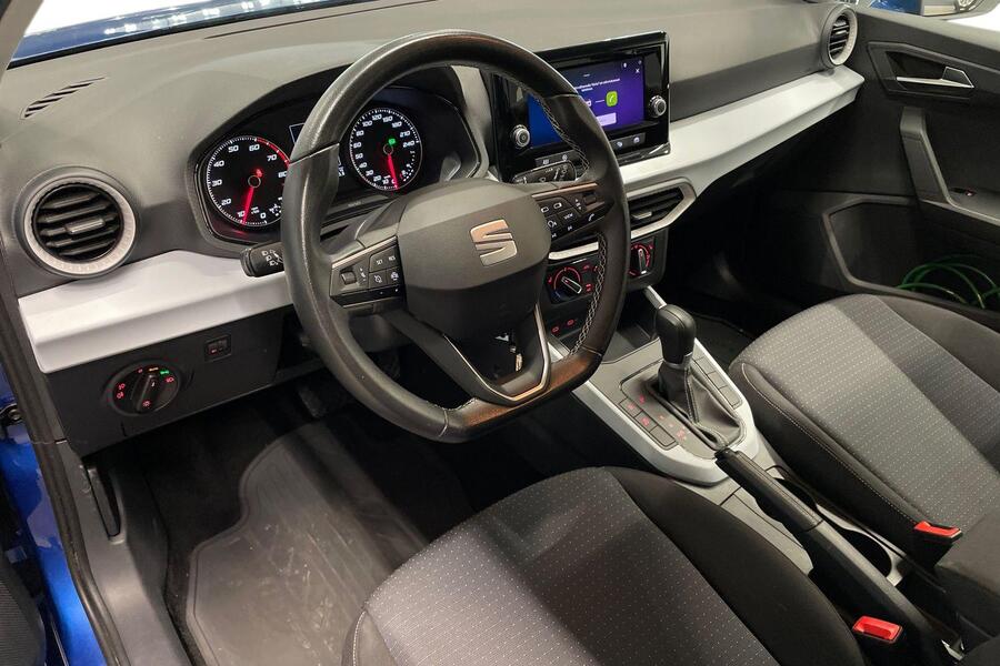 SEAT Arona vaihtoauto