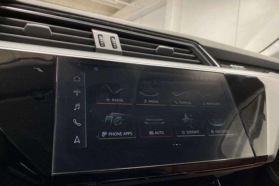 Audi e-tron vaihtoauto