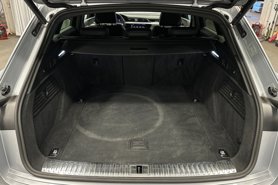 Audi e-tron vaihtoauto