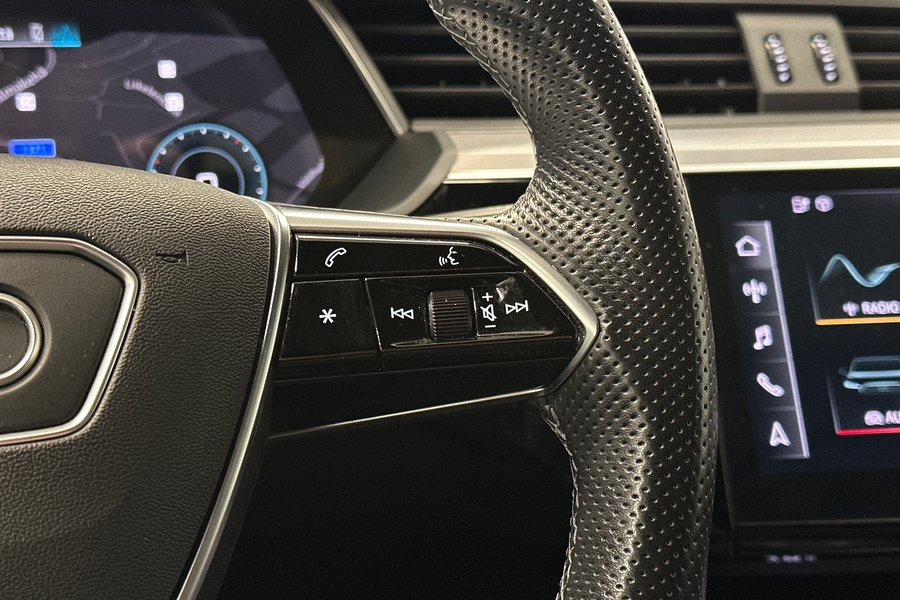 Audi e-tron vaihtoauto