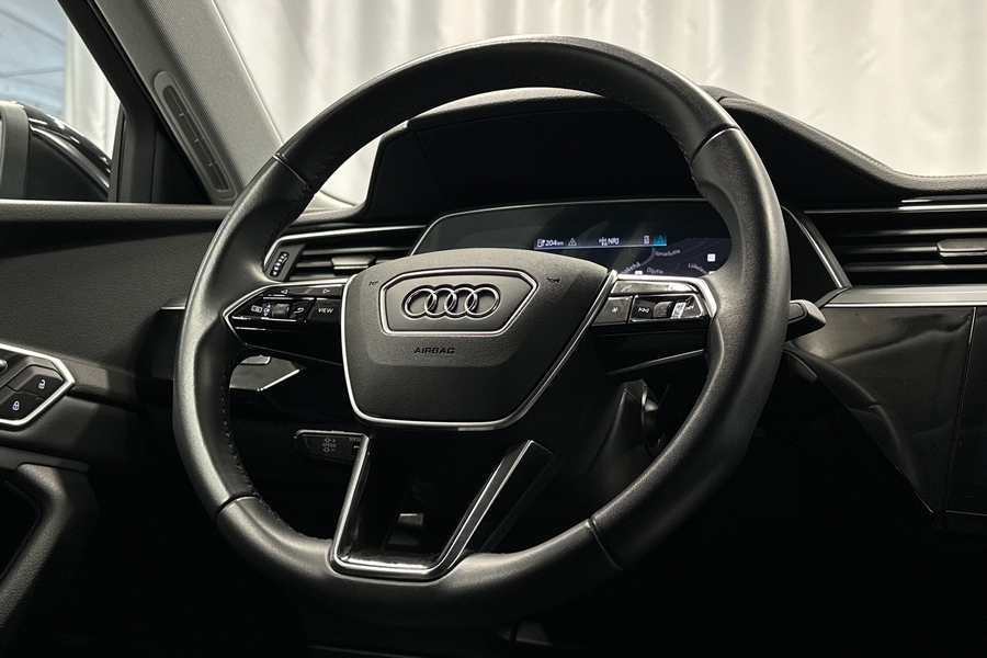 Audi e-tron vaihtoauto