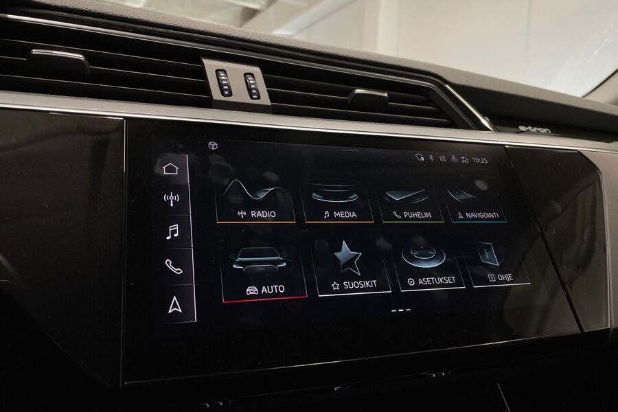 Audi e-tron vaihtoauto