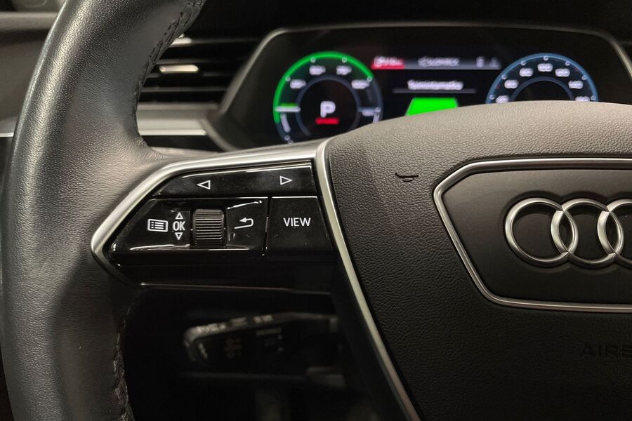 Audi e-tron vaihtoauto