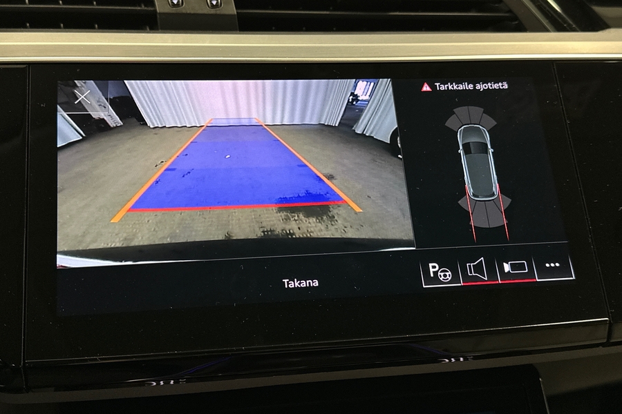 Audi e-tron vaihtoauto