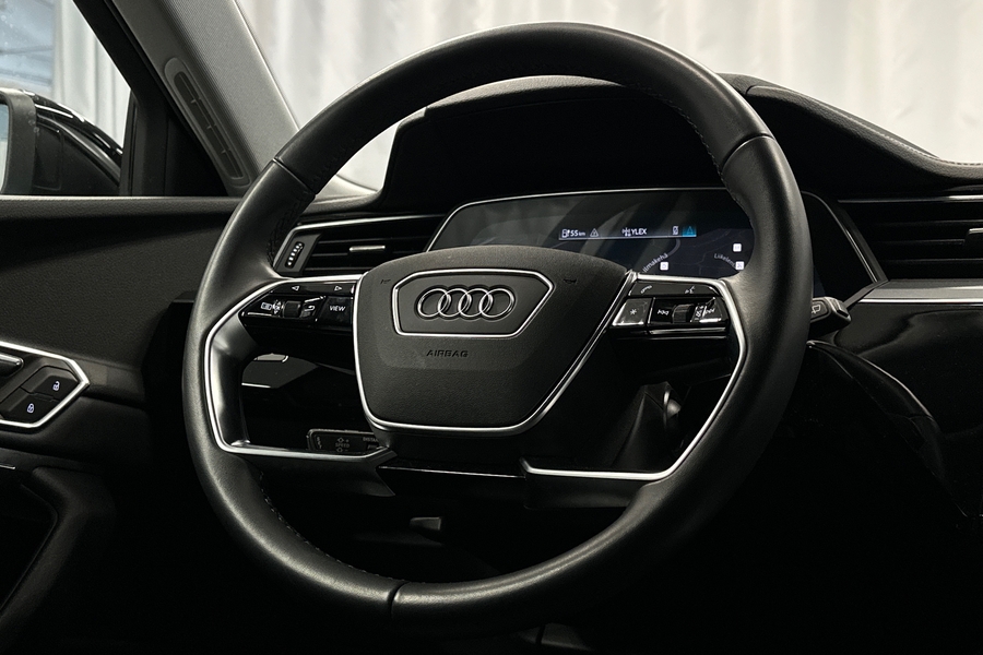 Audi e-tron vaihtoauto