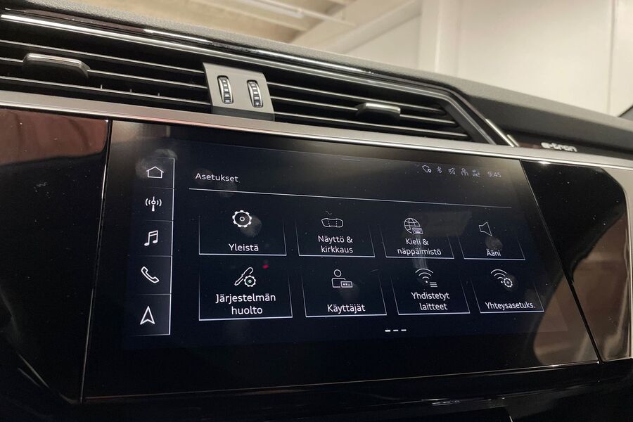 Audi Q8 e-tron vaihtoauto