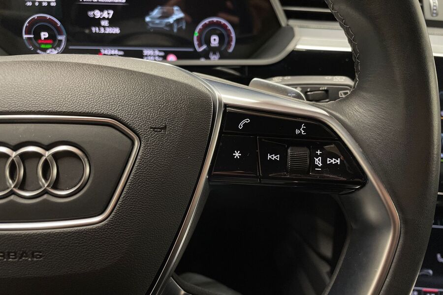 Audi Q8 e-tron vaihtoauto