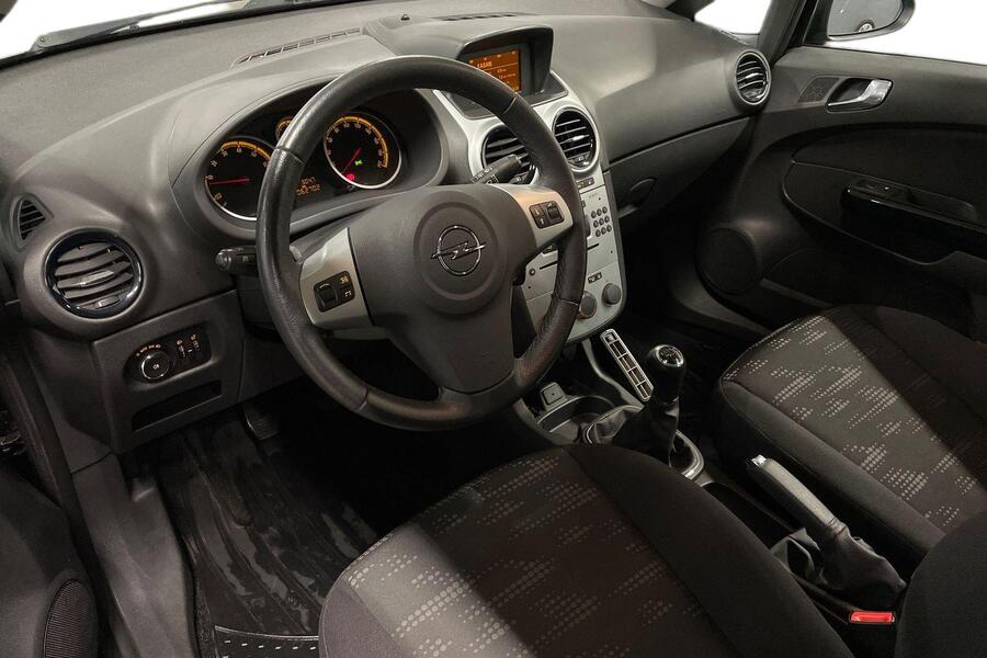 Opel Corsa vaihtoauto