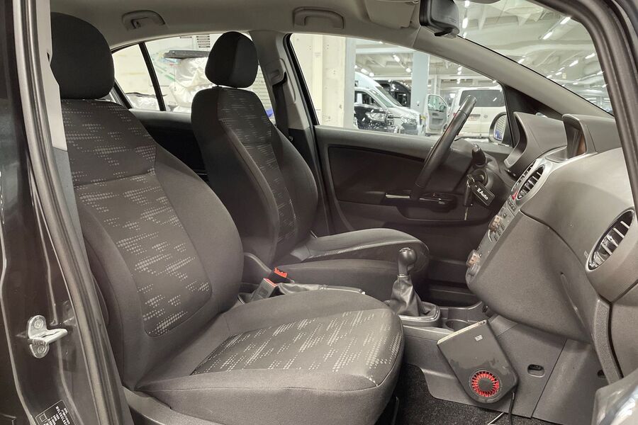 Opel Corsa vaihtoauto